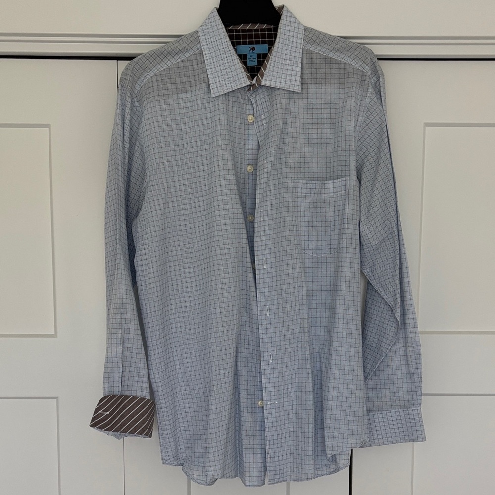Egara Light Blue Plaid Button Down Shirt